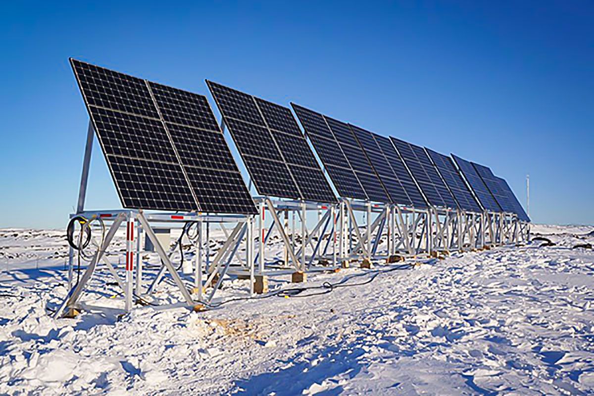 Les centrales solaires d’Hydro-Québec de La Prairie et de Varennes entreront en service à l’automne 2020 - Photo : Hydro-Québec