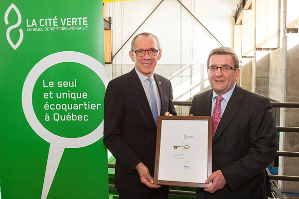 René Hamel, SSQ Groupe financier, et Régis Labeaume, maire de Québec
