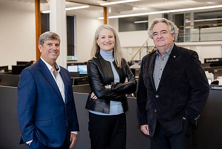 Richard Lafrance, ing., président – Génécor, Audrey Belley, déléguée commerciale – Hydro-Québec et Claude Routhier, conseiller aux projets spéciaux – Génécor