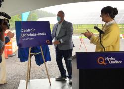 Hydro-Québec inaugure ses deux premières centrales solaires. Photo : Hydro-Québec