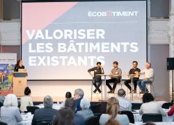 Le colloque Valoriser les bâtiments existants aura attiré quelque 160 participants à Québec - Photo : Écobâtiment