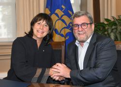 Sophie Brochu, présidente et chef de la direction d’Énergir, et Régis Labeaume, maire de Québec - Photo : Énergir